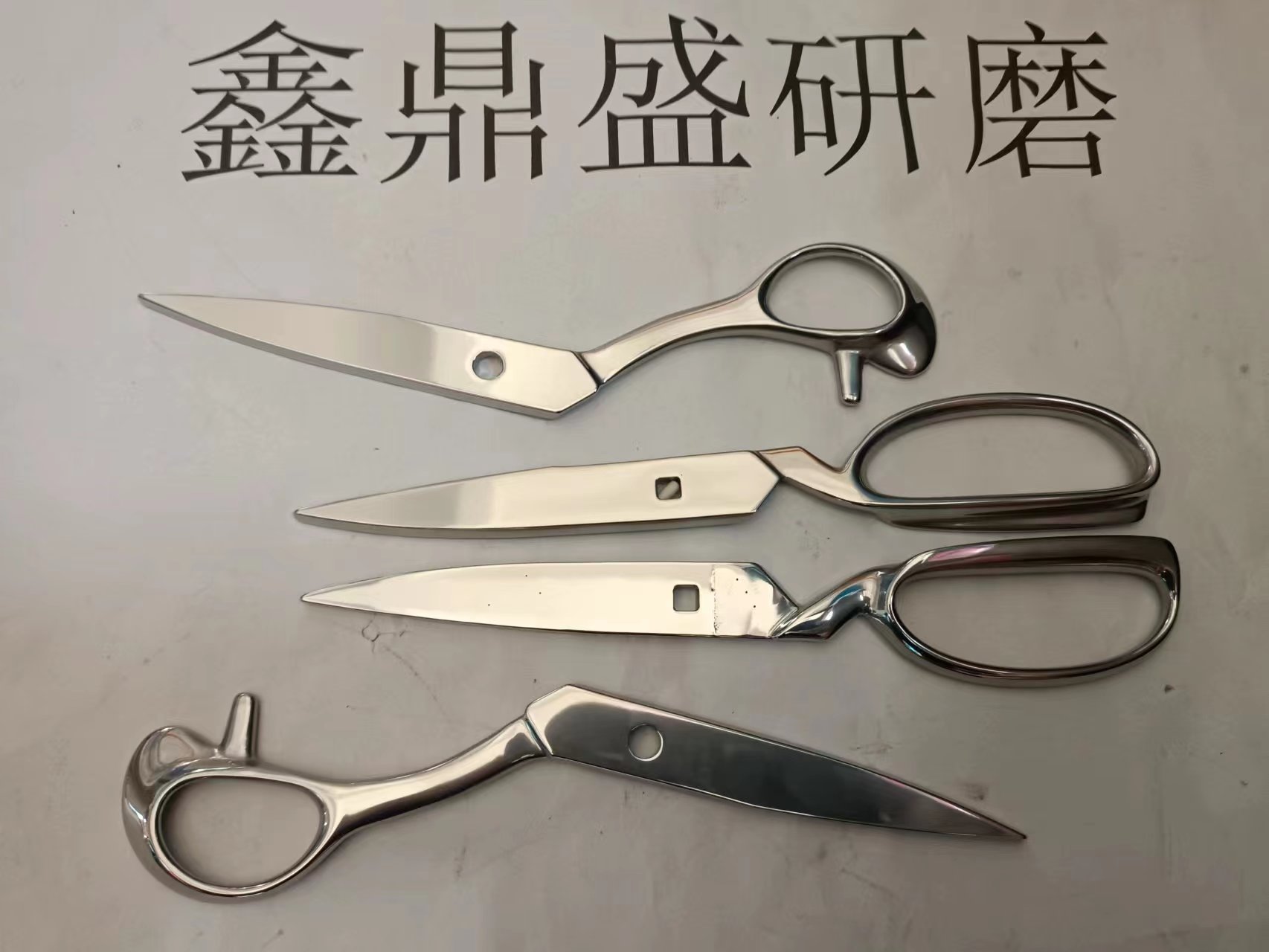 不銹鋼醫用剪刀鏡面拋光.jpg